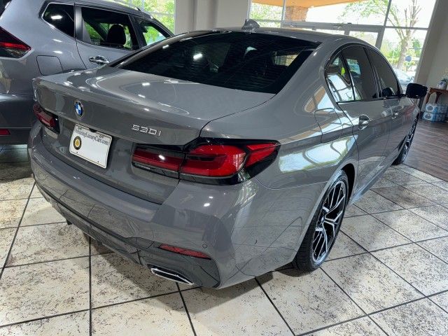 2022 BMW 5 Series 530i