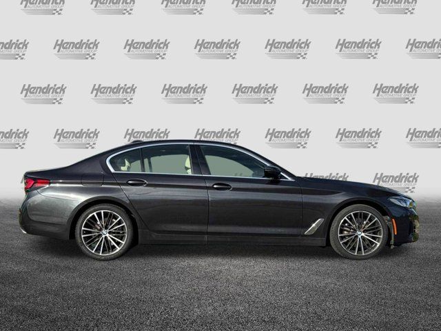 2022 BMW 5 Series 530i