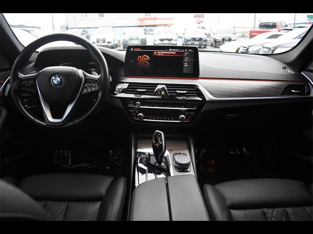 2022 BMW 5 Series 530i