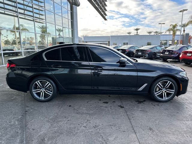 2022 BMW 5 Series 530i