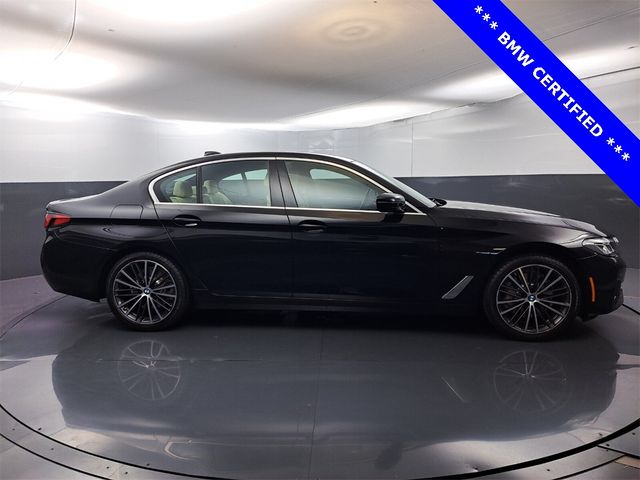 2022 BMW 5 Series 530i