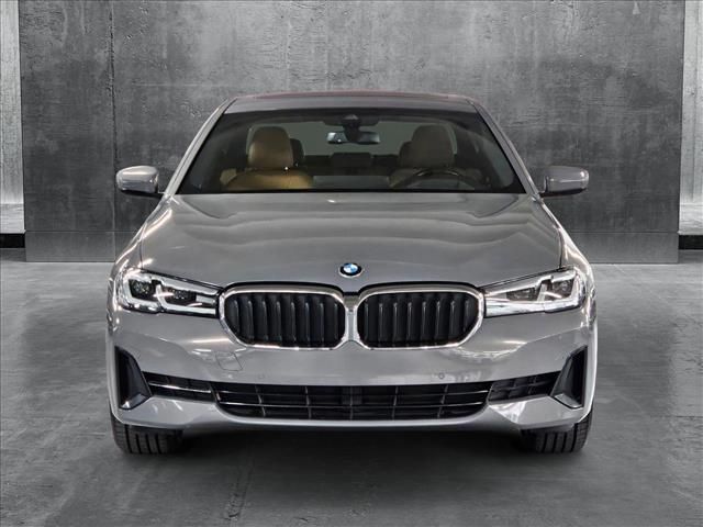 2022 BMW 5 Series 530i