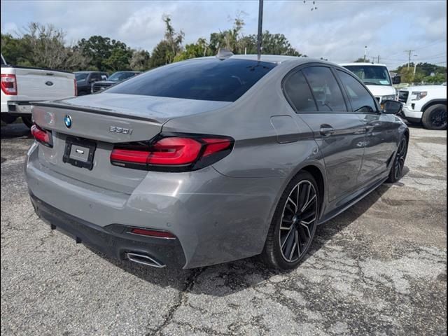 2022 BMW 5 Series 530i