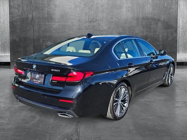 2022 BMW 5 Series 530i