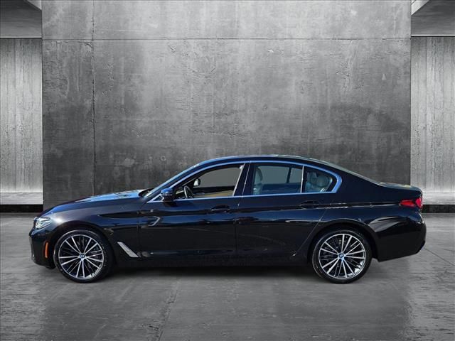 2022 BMW 5 Series 530i