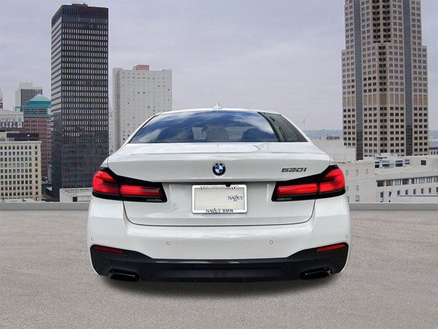 2022 BMW 5 Series 530i