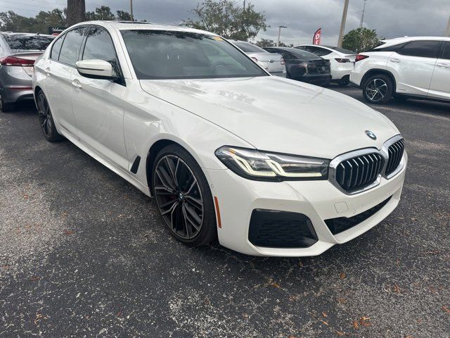 2022 BMW 5 Series 530i