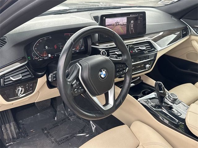 2022 BMW 5 Series 530i