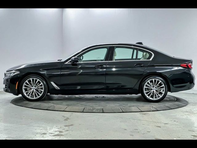 2022 BMW 5 Series 530i