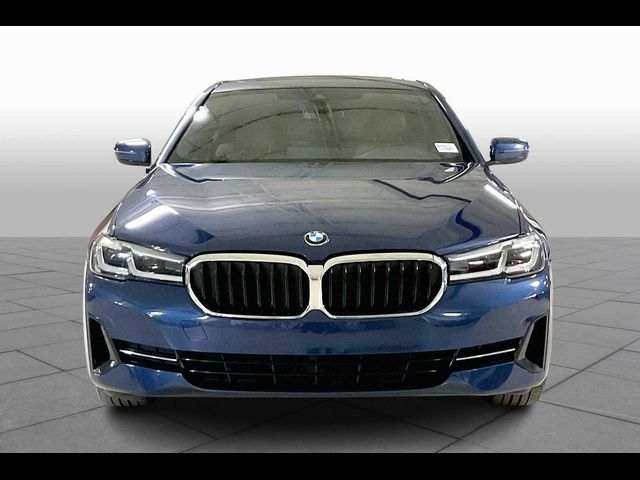 2022 BMW 5 Series 530i