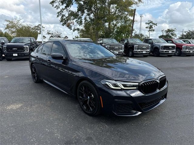 2022 BMW 5 Series 530i