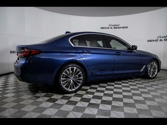 2022 BMW 5 Series 530i