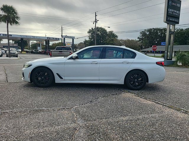 2022 BMW 5 Series 530i