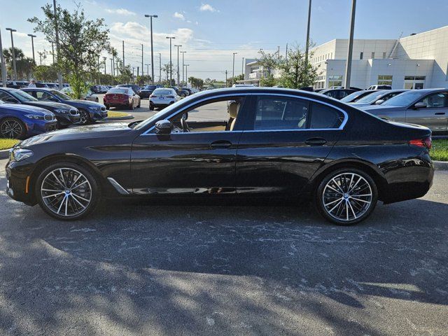 2022 BMW 5 Series 530i