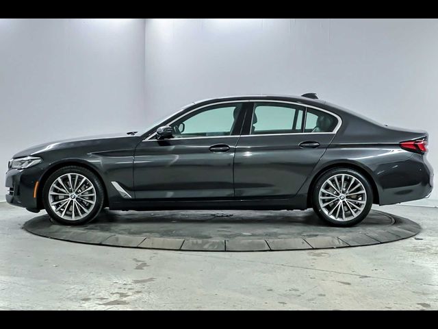 2022 BMW 5 Series 530i