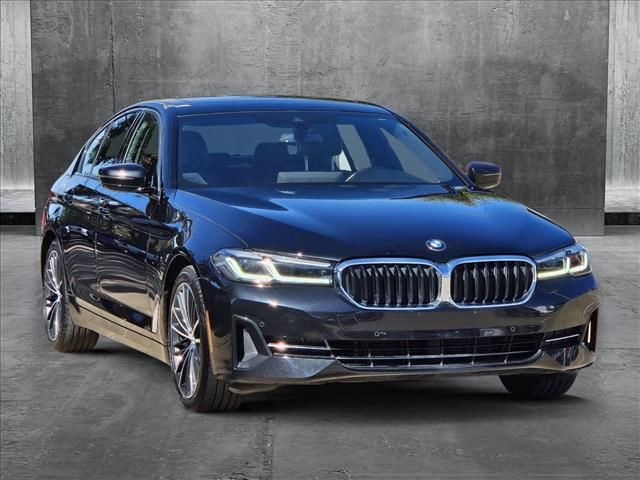 2022 BMW 5 Series 530i