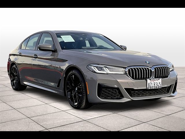 2022 BMW 5 Series 530i