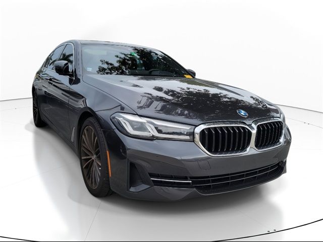 2022 BMW 5 Series 530i