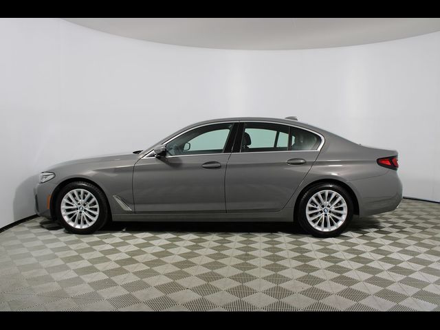 2022 BMW 5 Series 530i