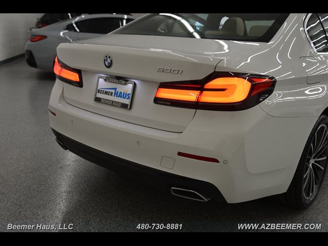 2022 BMW 5 Series 530i