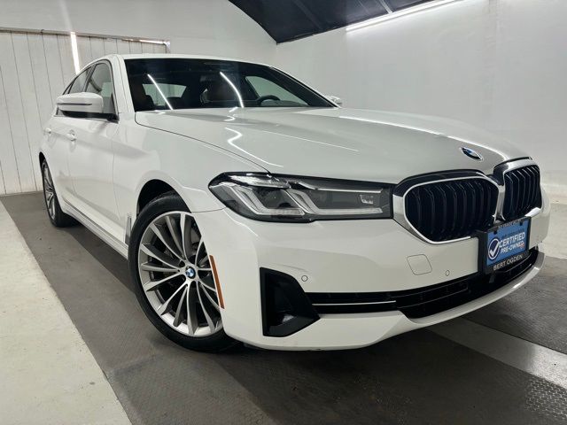 2022 BMW 5 Series 530i