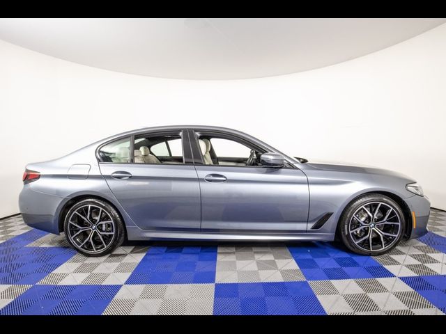 2022 BMW 5 Series 530i