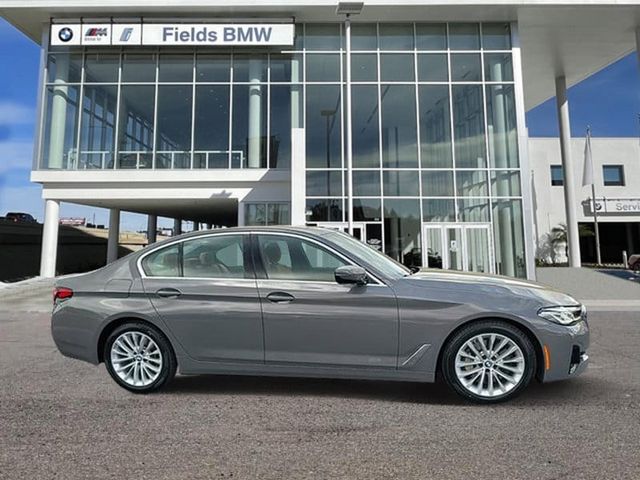 2022 BMW 5 Series 530i