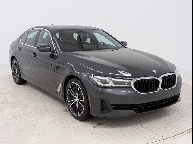 2022 BMW 5 Series 530i