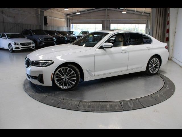 2022 BMW 5 Series 530i