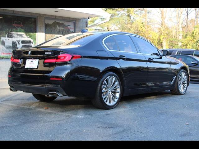 2022 BMW 5 Series 530i