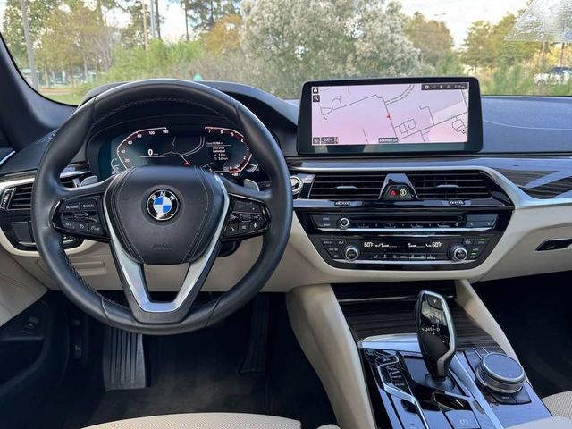 2022 BMW 5 Series 540i