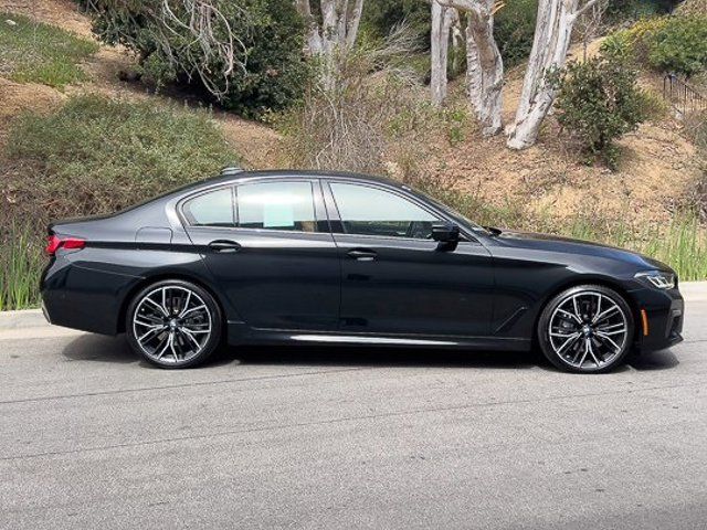 2022 BMW 5 Series 540i