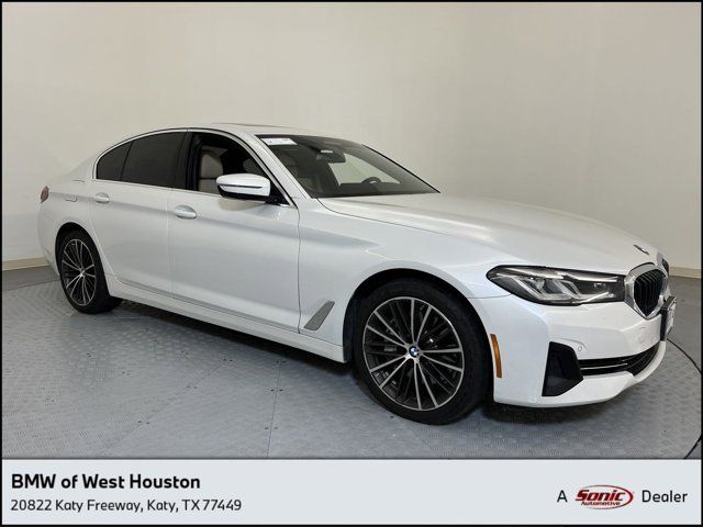 2022 BMW 5 Series 540i