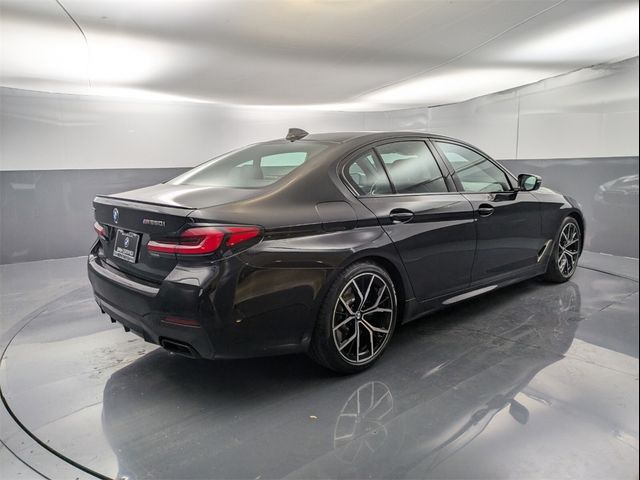 2022 BMW 5 Series M550i xDrive