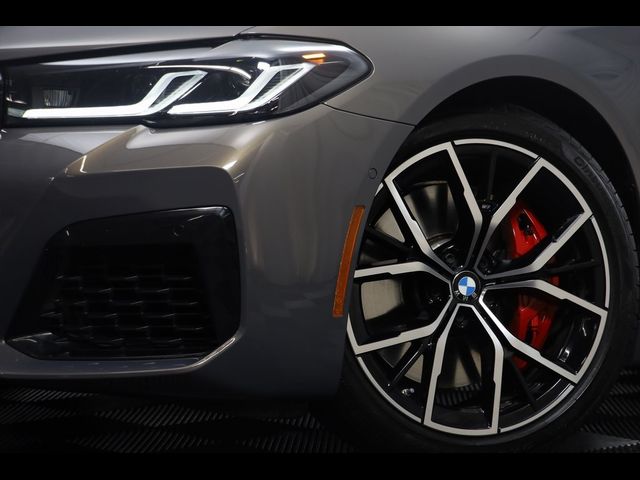 2022 BMW 5 Series M550i xDrive