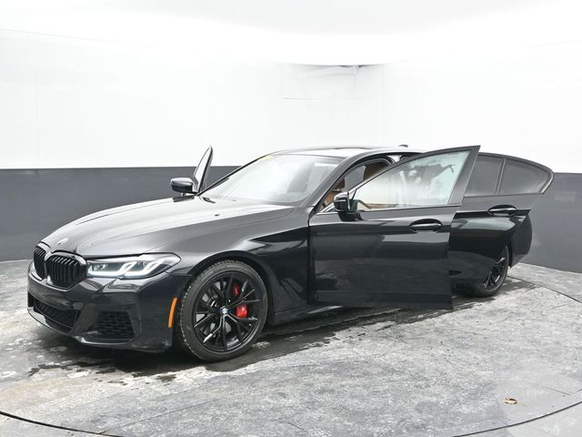 2022 BMW 5 Series M550i xDrive