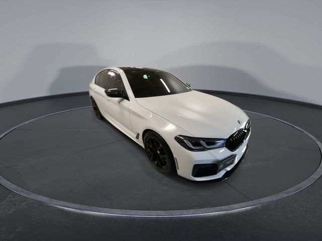 2022 BMW 5 Series M550i xDrive