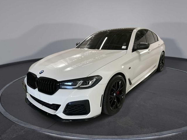 2022 BMW 5 Series M550i xDrive