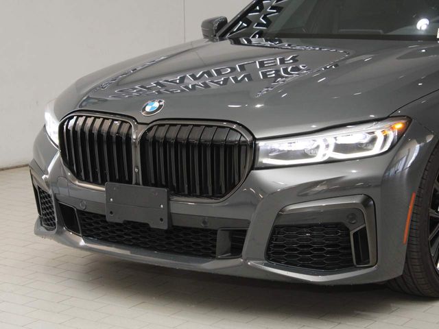 2022 BMW 7 Series 740i