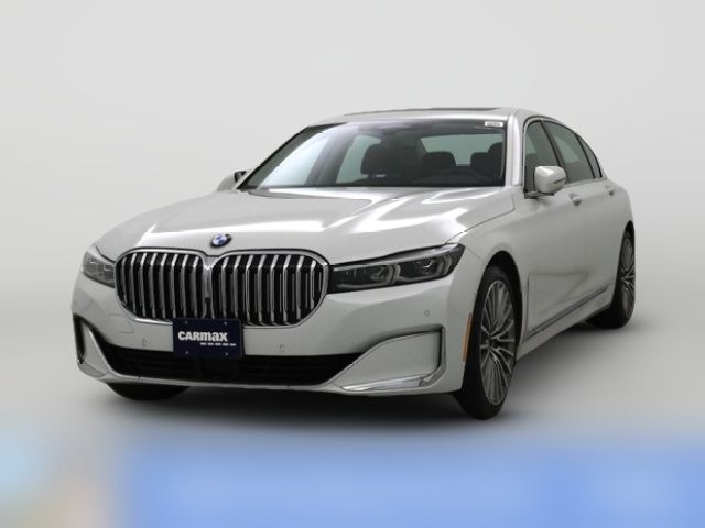 2022 BMW 7 Series 740i
