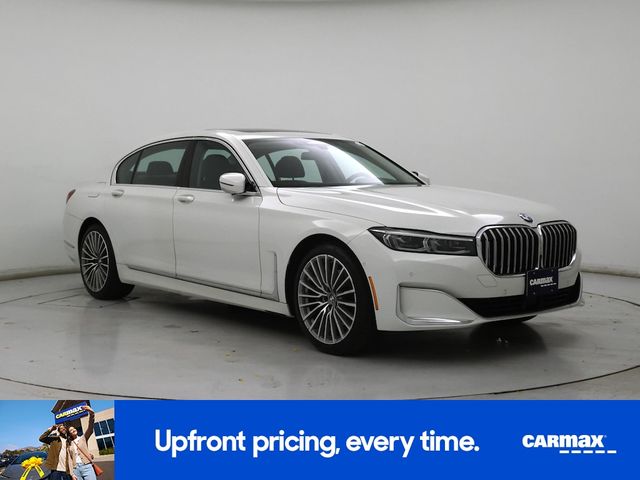 2022 BMW 7 Series 740i