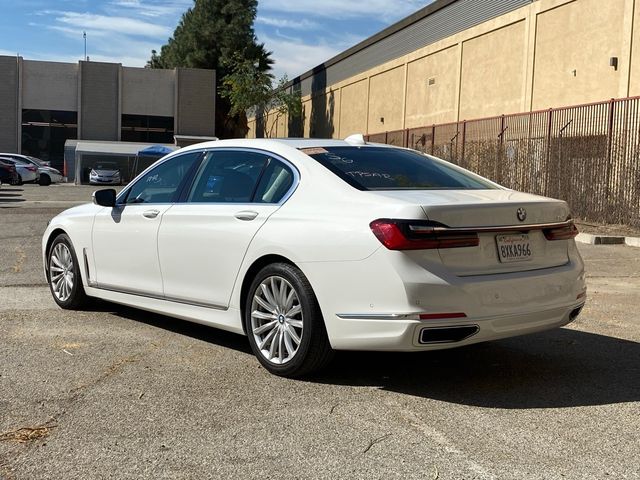 2022 BMW 7 Series 740i