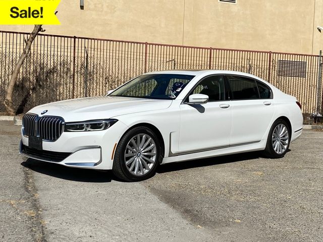 2022 BMW 7 Series 740i