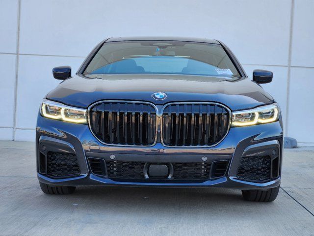 2022 BMW 7 Series 740i