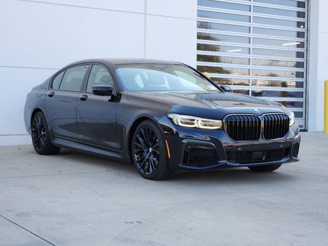 2022 BMW 7 Series 740i