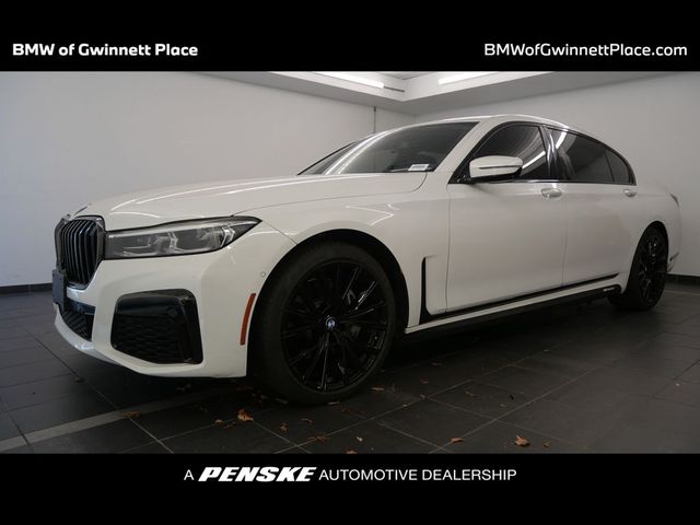 2022 BMW 7 Series 740i