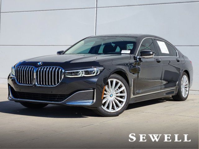 2022 BMW 7 Series 740i