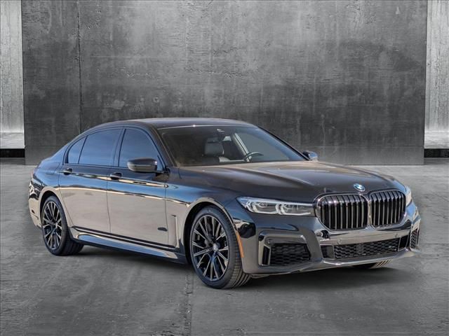 2022 BMW 7 Series 740i