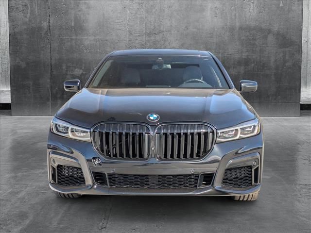 2022 BMW 7 Series 740i