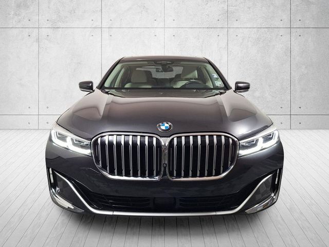 2022 BMW 7 Series 740i